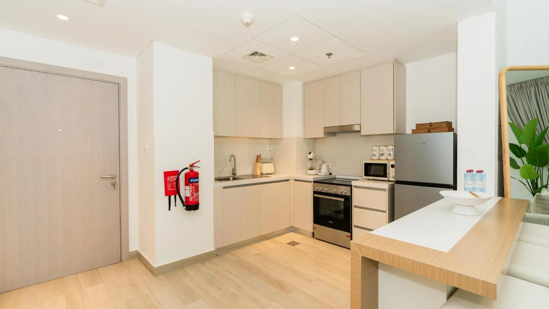 1 Bedroom Home Αμπού Ντάμπι