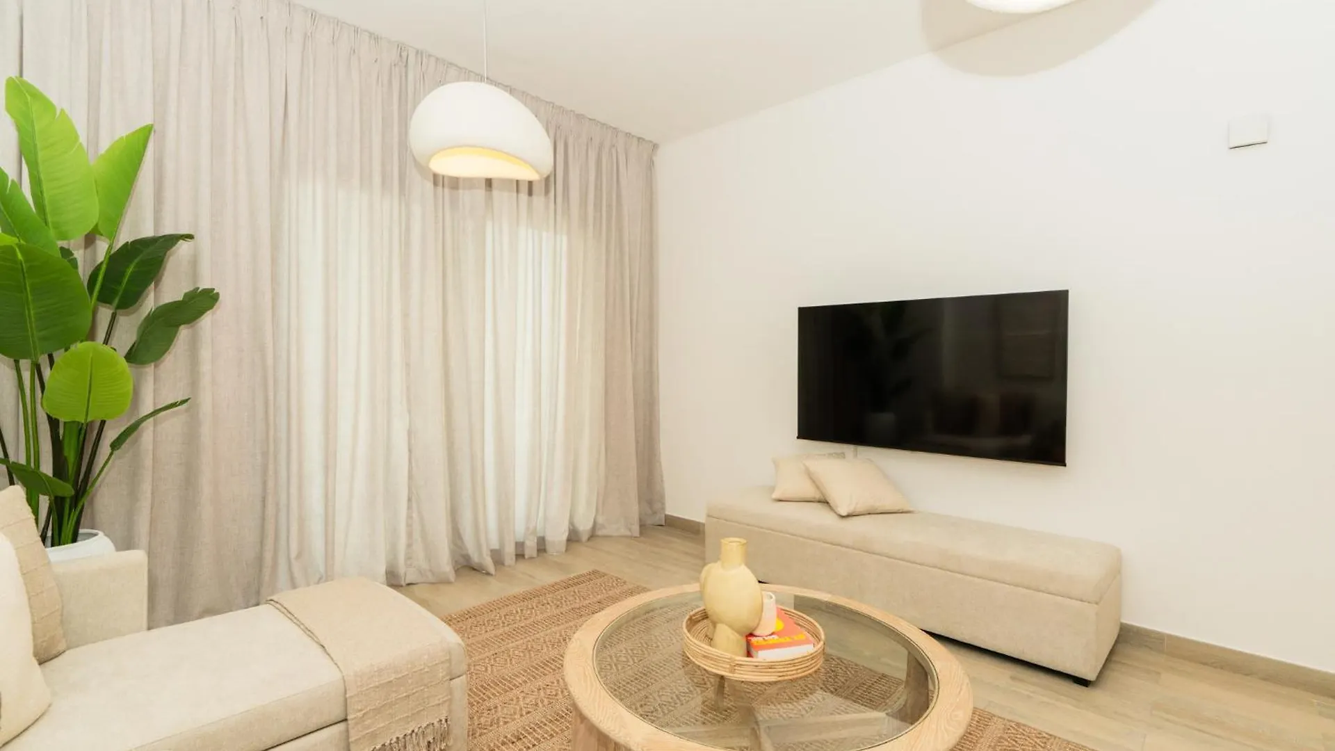 1 Bedroom Home Αμπού Ντάμπι 0*,  Ηνωμένα Αραβικά Εμιράτα