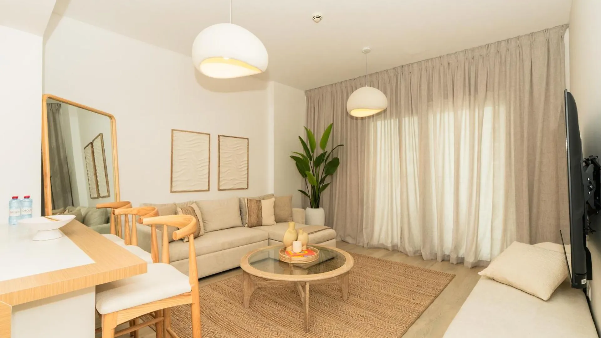 1 Bedroom Home Αμπού Ντάμπι Διαμέρισμα